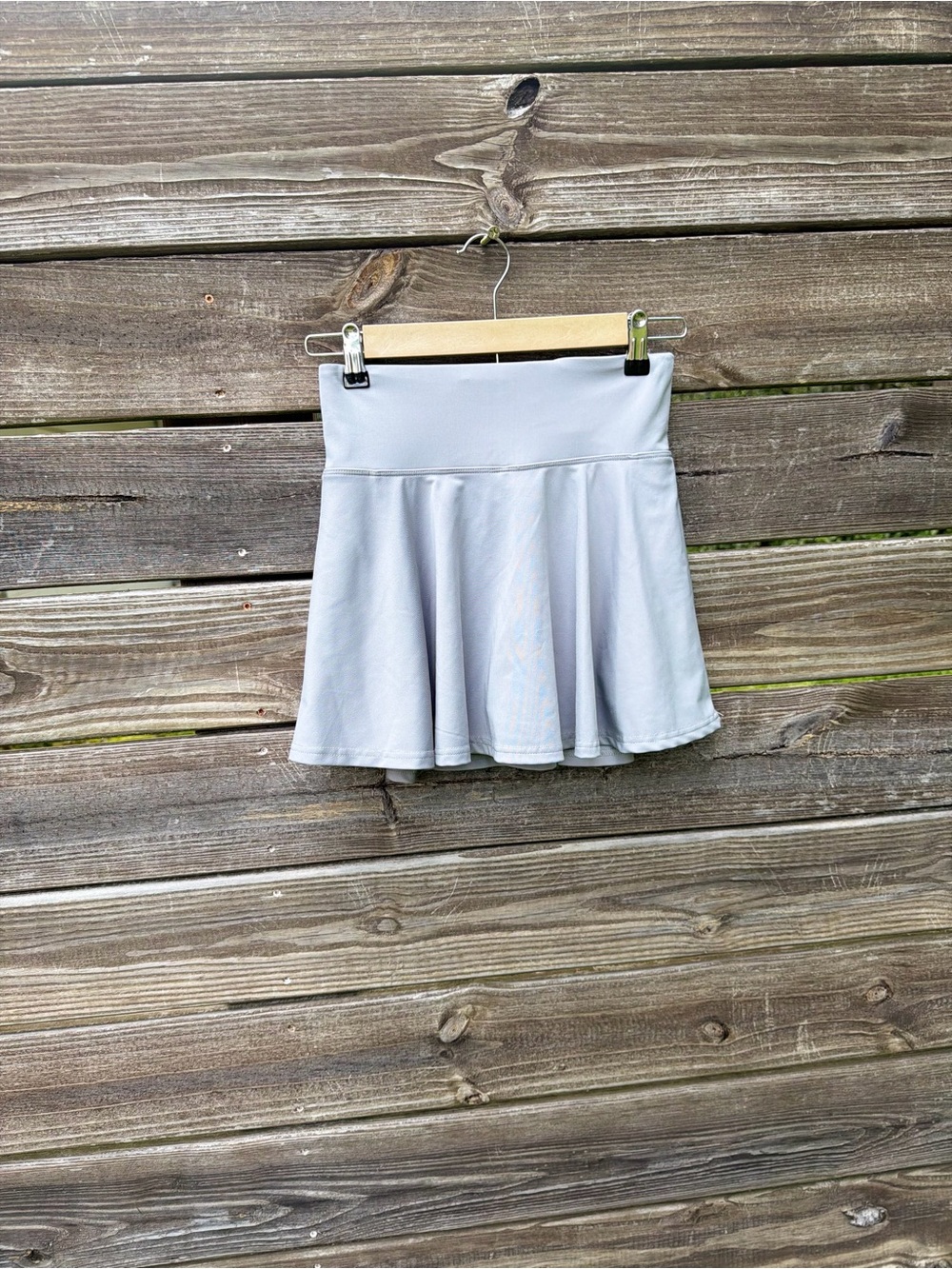 Active Skirt Light Gray Built In Shorts Side Pockets Moisture Wicking XS Stretch